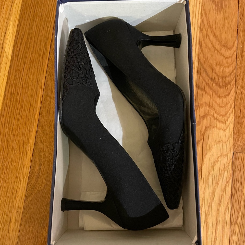 Vintage Stuart Weitzman heels